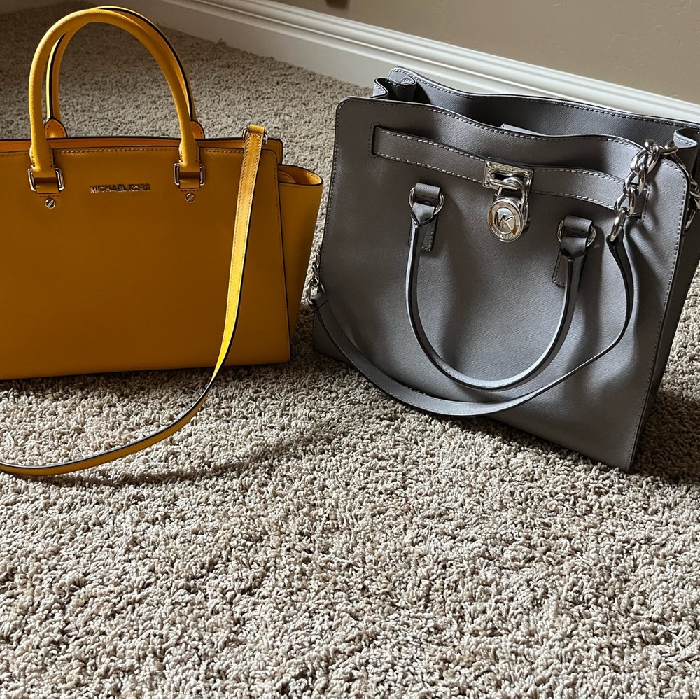 2 MICHAEL KORS purses $80 each - Picture 1 of 3
